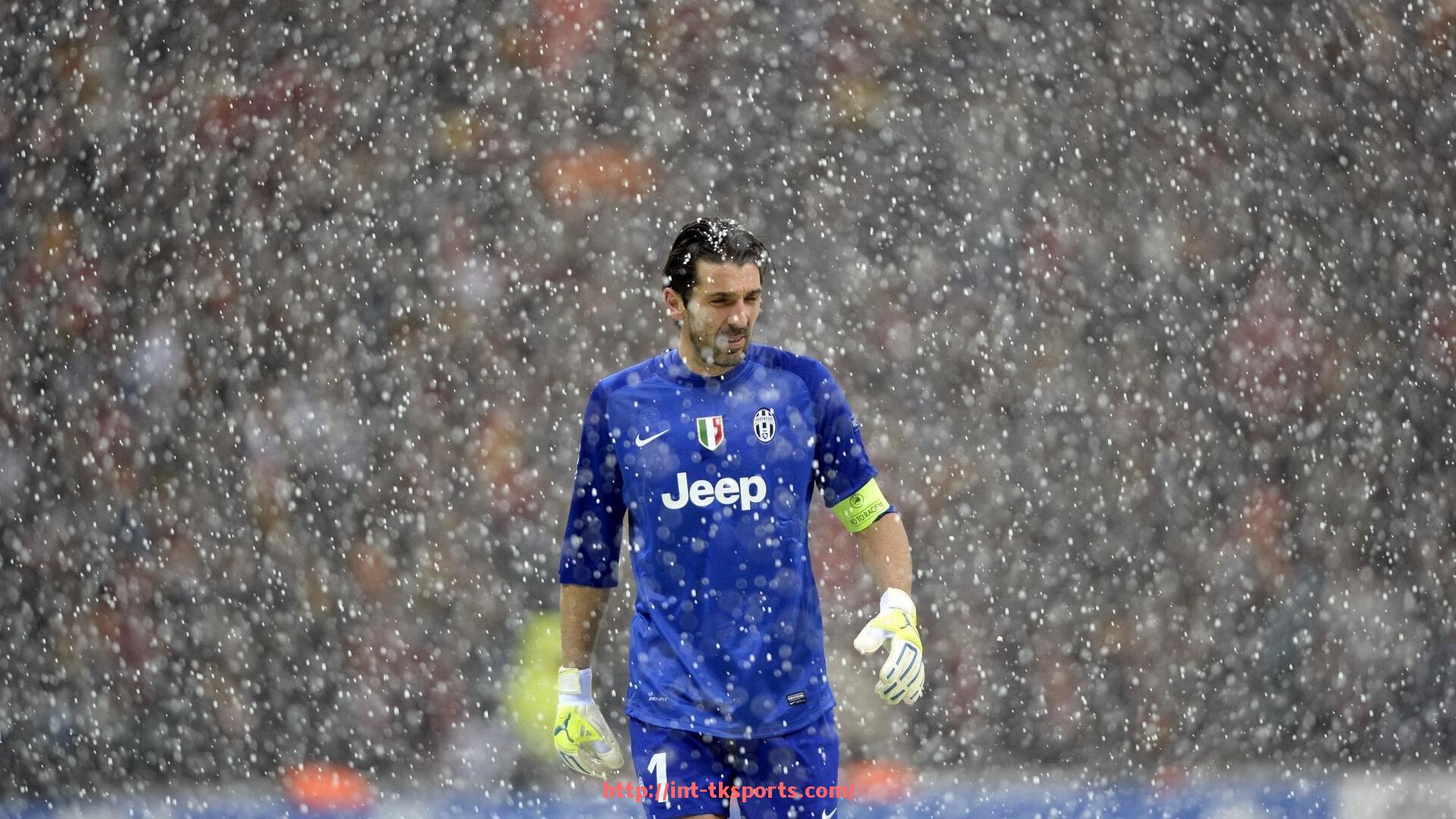 TK体育直播-推荐适用于世俱杯球衣的高耐磨性面料及其实用场景